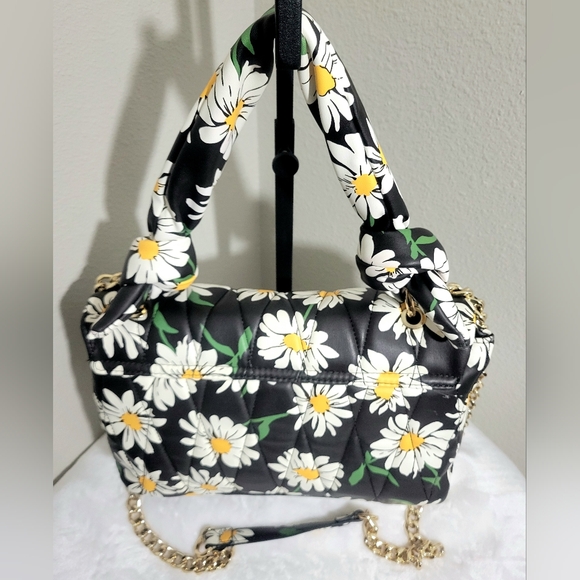 Betsey Johnson Quilted Puffed Daisy Print Bag. - Picture 3 of 10